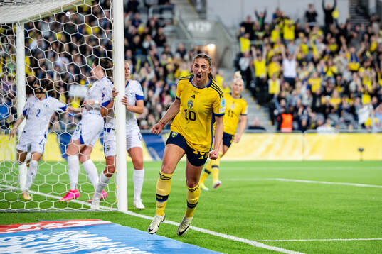 Rusul Rosa Kafaji of Sweden celebrates the 3-0 goal