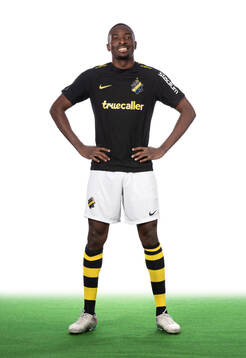 s Collins Sichenje