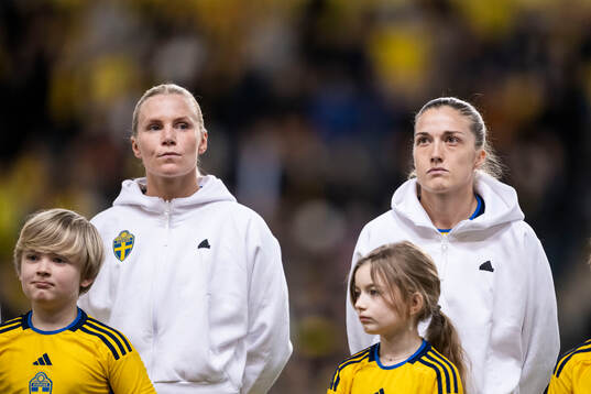 Josefine Rybrink and Filippa Angeldahl of Sweden