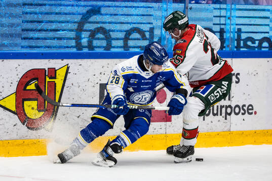 Leksands Justin Glenn Kloos och Frölundas Pontus Johansson