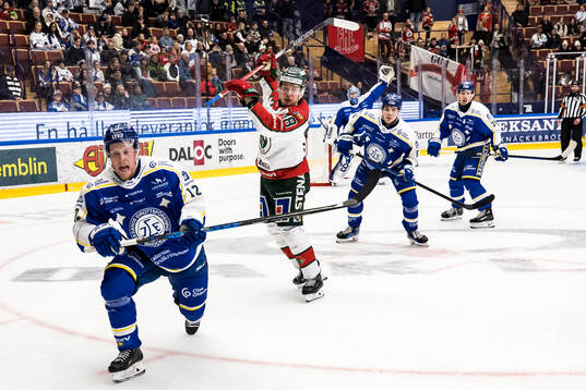 Leksands Kalle Östman och Frölundas Linus Öberg