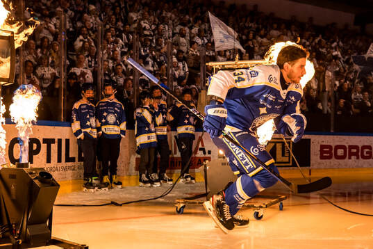 Leksands Peter Cehlarik innan ishockeymatchen i SHL mellan