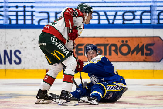 Frölundas David Edstrom och Leksands Kalle Östman