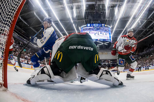 Leksands Lukas Vejdemo och Frölundas Christian Folin