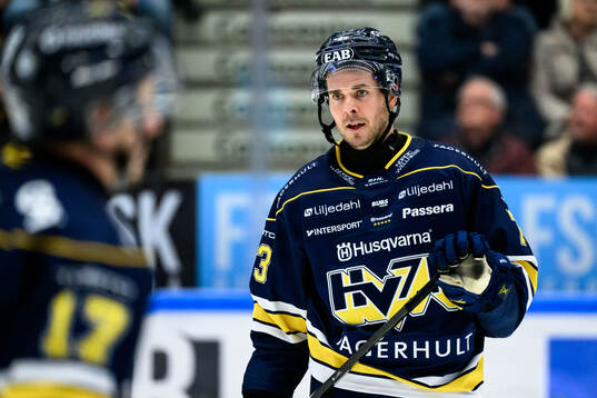HV71s Nicholas Shore deppar