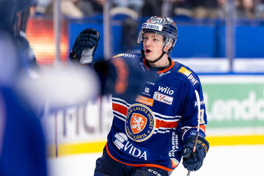 Växjös Victor Stjernborg jublar