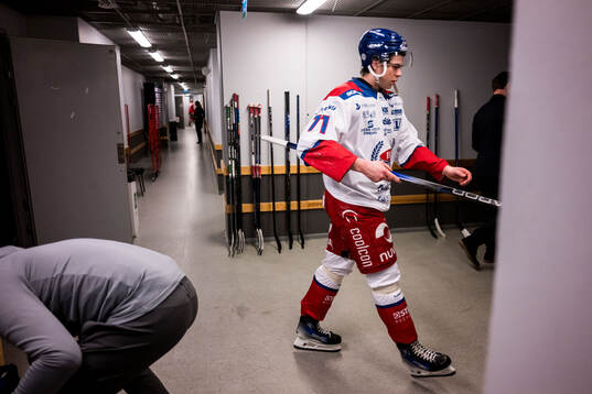 Oskarshamns Viktor Lodin deppar