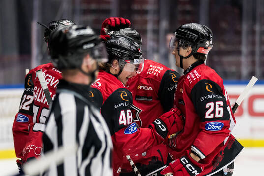 Malmö Redhawks Lauri Pajuniemi jublar
