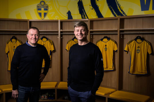 Assistant coach Remy Reijnierse and head coach Jon Dahl