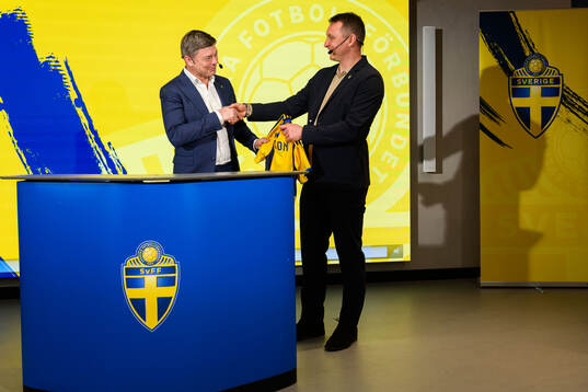 Head coach Jon Dahl Tomasson of the Swedish national