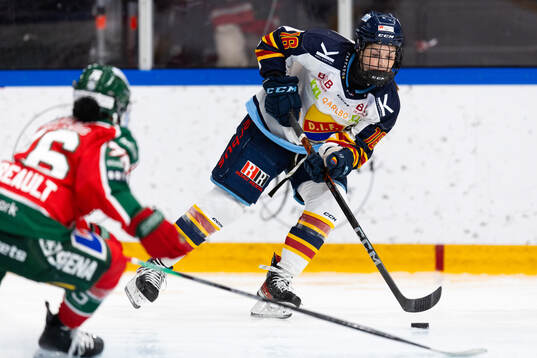 Djurgårdens Madeline Posick