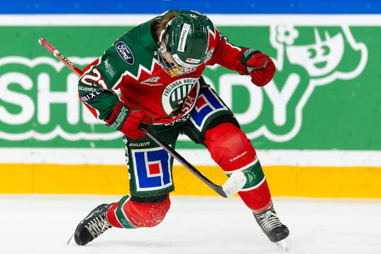 Frölundas Andrea Dalen jublar