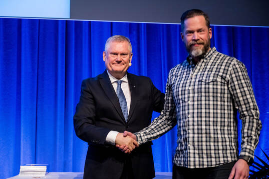 Malmö FFs ordförande Anders Pålsson uppmärksammar