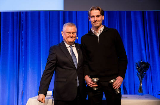 Malmö FFs ordförande Anders Pålsson uppmärksammar