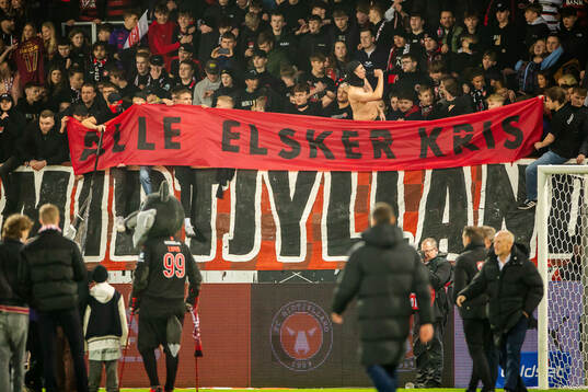 Bläddra bland fler bilder av Football, Superligan, Midtjylland - FC Copenhagen