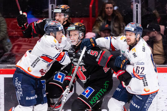Växjös Victor Stjernborg och Manuel Ågren mot Örebros