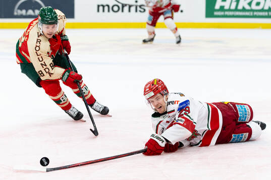 Frölundas Malte Strömwall och MoDos Mikkel Aagaard