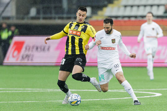 BK Häckens Srdjan Hrstic och Brommapojkarnas André Calisir