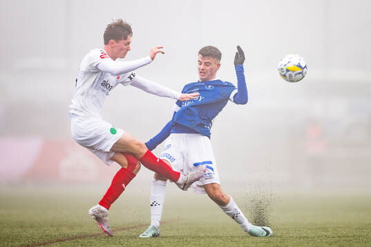 Helsingborgs Anton Nilsson och Trelleborgs Eren Alievski