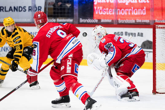 Skellefteås Linus Lindström och Timrås Jacob Johansson