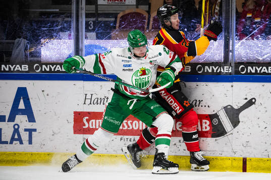 Rögles Henry Bowlby och Luleås Oskari Laaksonen