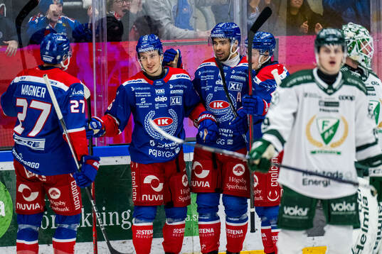Oskarshamns Lukas Jasek jublar
