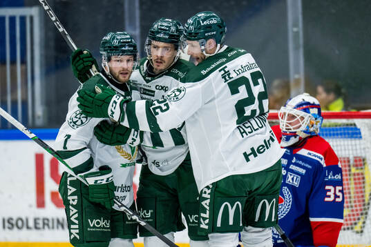 Färjestads Joakim Nygård jublar