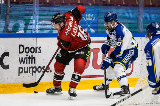 Malmö Redhawks Matias Lassen och Leksands Marek Hrivik
