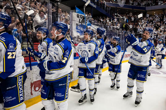 Leksands spelarna jublar