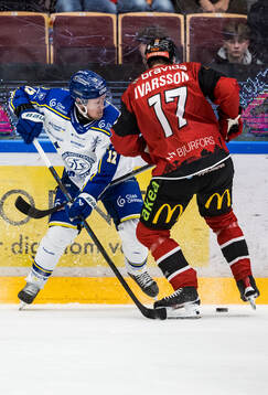 Leksands Kalle Östman och Malmö Redhawks Anton Wahlberg