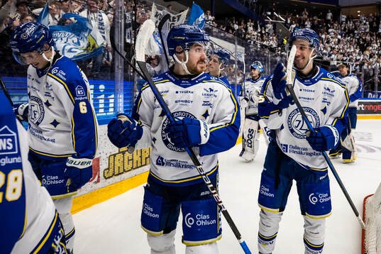 Leksands Matt Caito och Leksands Max Veronneau jublat