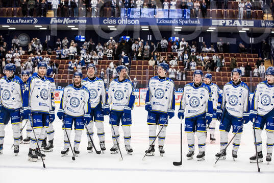 Leksands spelarna jublar