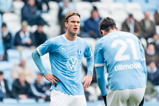 Malmö FFs Erik Botheim deppar