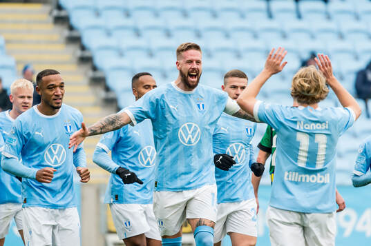 Malmö FFs Pontus Jansson jublar