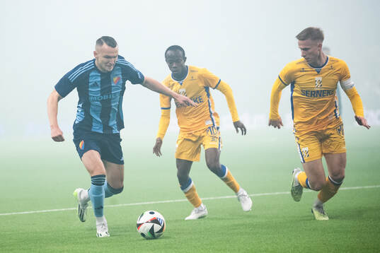 Djurgårdens Piotr Johansson mot IFK Göteborgs  Malick