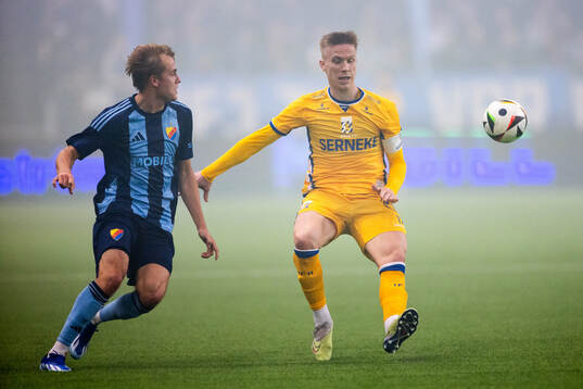 Djurgårdens Oskar Fallenius och IFK Göteborgs Oscar Wendt