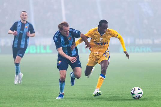 Djurgårdens Oskar Fallenius och IFK Göteborgs Malick