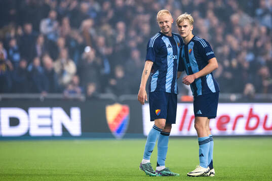 Djurgårdens Peter Therkildsen och Lucas Bergvall jublar