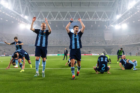 Djurgårdens Peter Therkildsen och Miro Tenho jublar