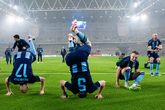 Djurgårdens Peter Therkildsen och Miro Tenho jublar