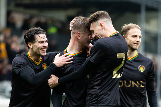 GAIS Alexander Ahl Holmström jublar