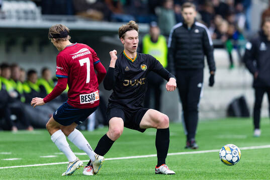 Örgrytes Charlie Vindehall och GAIS Robin Frej
