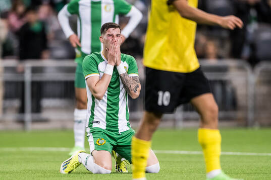 Hammarbys Viktor Djukanovic deppar