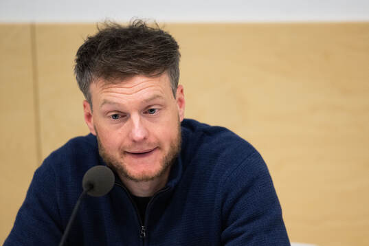 Hammarbys tränare Kim Hellberg deppar