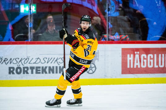 Luleås Pontus Själin jublar