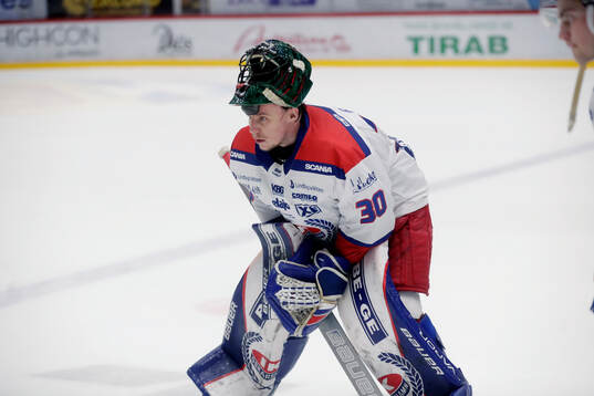 Oskarshamns målvakt Tomas Rydén deppar