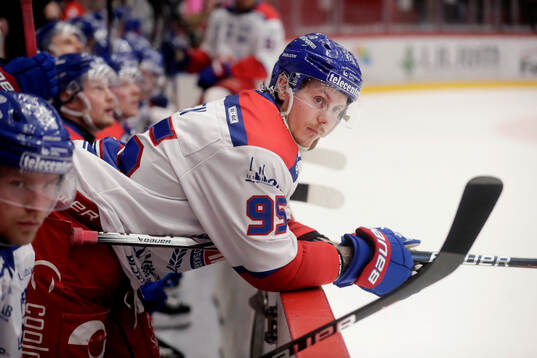 Oskarshamns Nick Olesen deppar