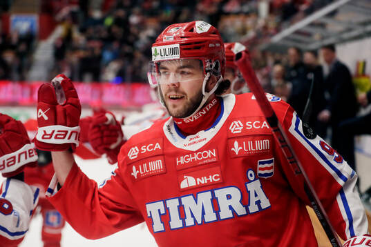 Timrås Magnus Pääjärvi jublar