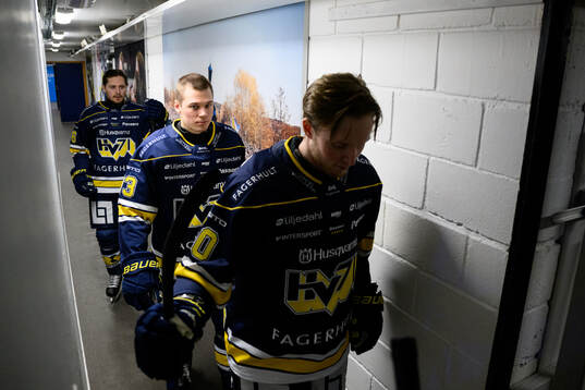 HV71s Måns Lindbäck