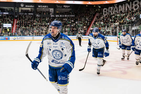 Leksands Max Veronneau jublar